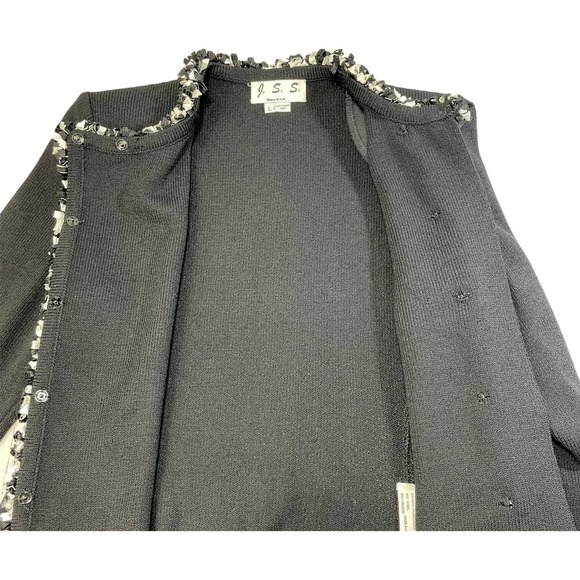 JSS Women's Black and White Luxury Button Down Sweater/Top - Picture 7 of 9